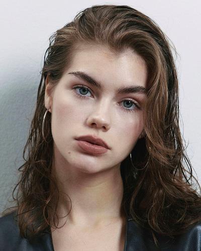 ALEXANDRA LOBUSHNIAN