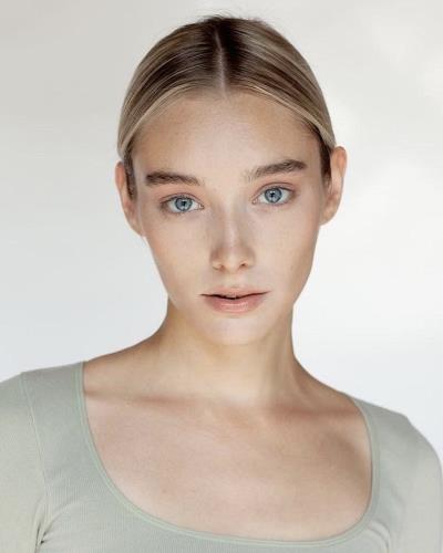 MILANA VINOGRADOVA